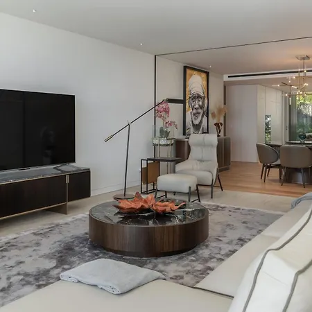 Luxury At Savoy Monumentalis Apartment Funchal (Madeira)