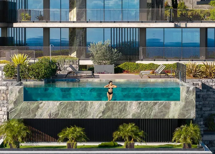 Luxury At Savoy Monumentalis Funchal (Madeira)