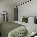 Luxury At Savoy Monumentalis דירה פונשל