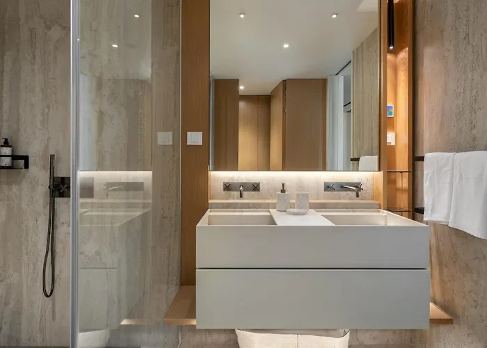 아파트 Luxury At Savoy Monumentalis 푼샬