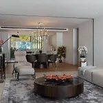 Luxury At Savoy Monumentalis